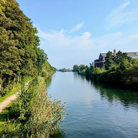 Apartment Mit Balkon In Hannover-Ahlem ภายนอก รูปภาพ
