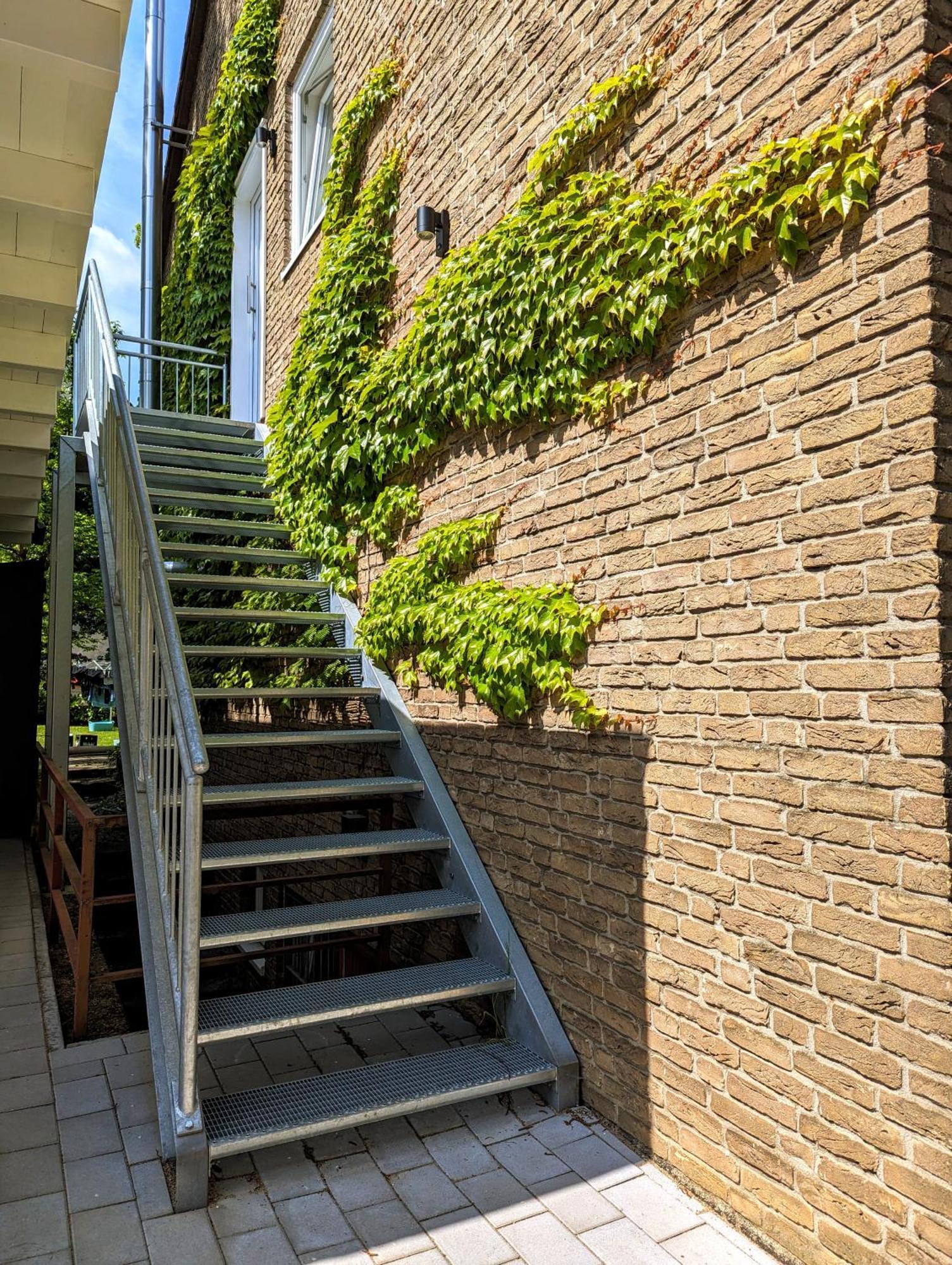 Apartment Mit Balkon In Hannover-Ahlem ภายนอก รูปภาพ