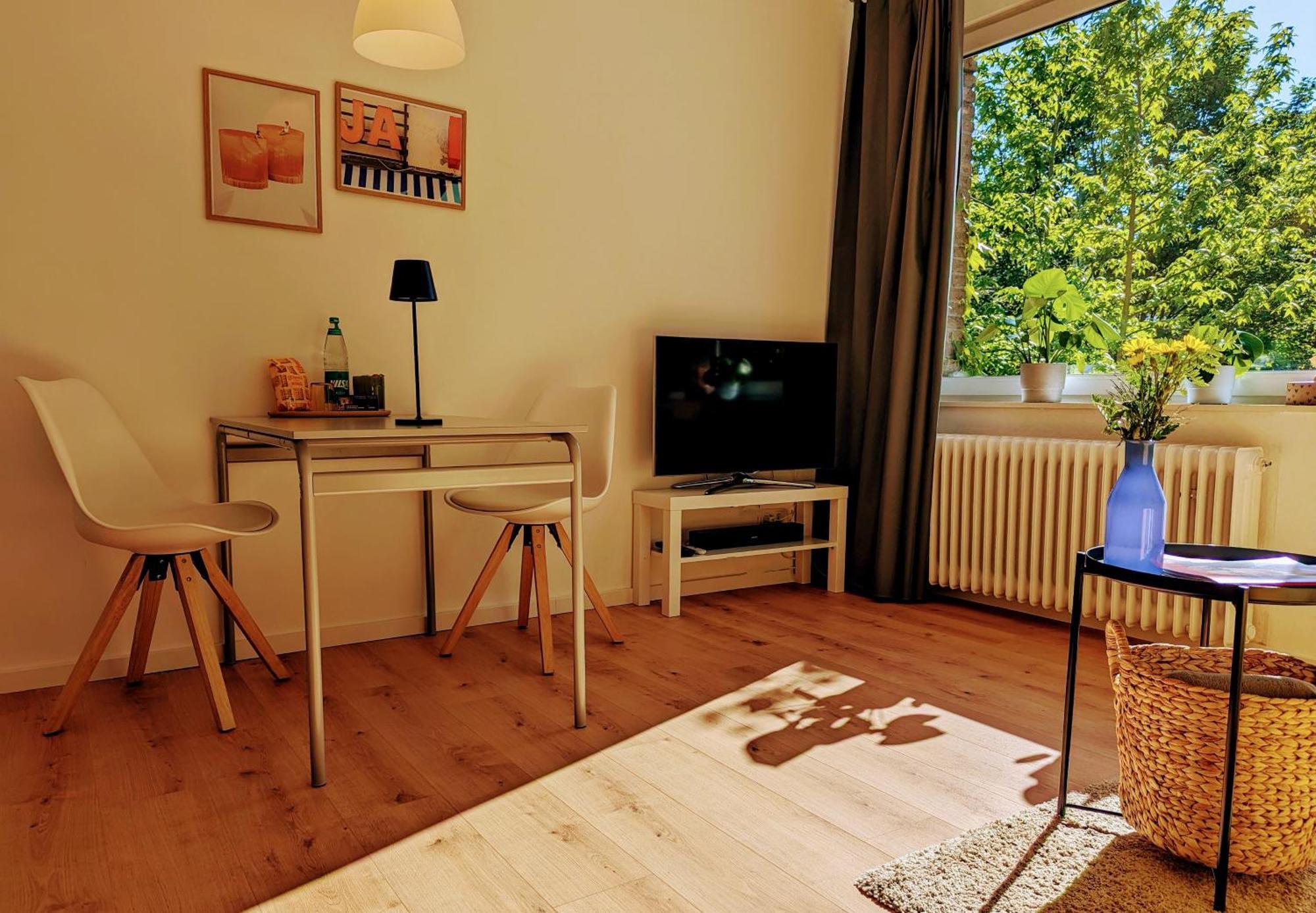 Apartment Mit Balkon In Hannover-Ahlem ภายนอก รูปภาพ